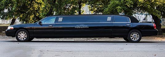 Lincoln Town Car Black Party Limo